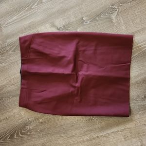 Ann Taylor Deep Burgandy Stretch Pencil Skirt - Size 8